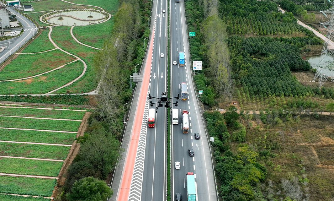 無(wú)人機(jī)交通巡檢解決方案：走向智能高效交通管理